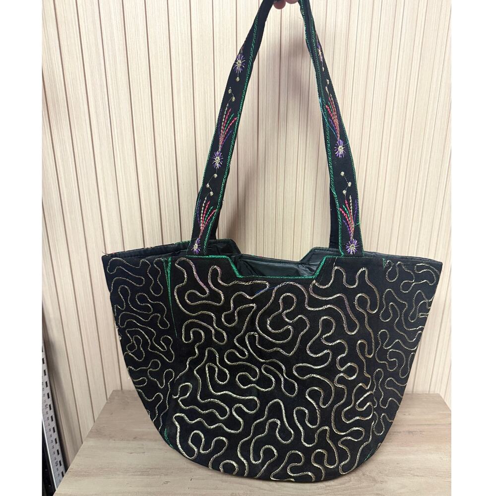 Embroidered Shoulder Tote Bag Black Floral - Picture 3 of 12